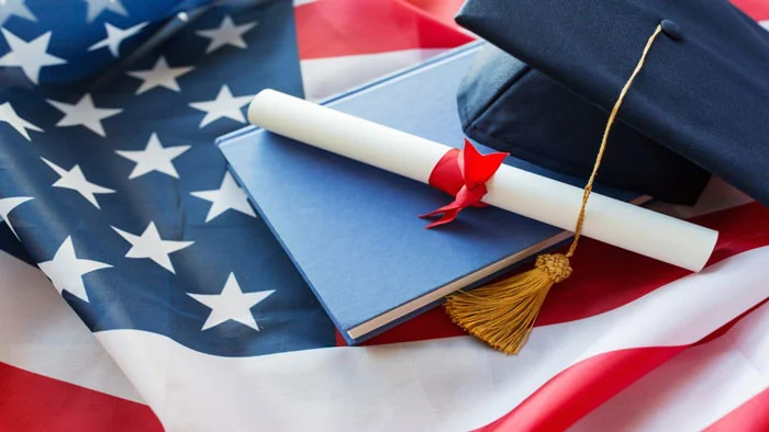 universidades en estados unidos
las 10 mejores universidades de estados unidos
ranking de las 100 mejores universidades de estados unidos
estudiarla