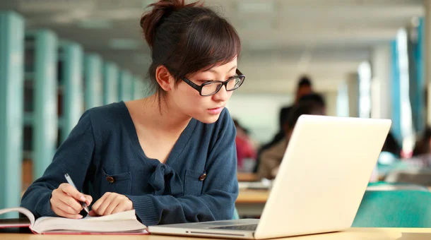 universidades en estados unidos
nombre de una universidad
nombres de universidades
mejores universidades para estudiar en el extranjero